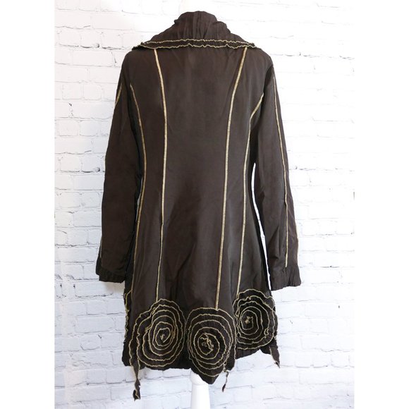 L33 Brown Fitted Coat/Jacket with Tan Stitching, Fleece Lining, & Roses - Picture 4 of 11